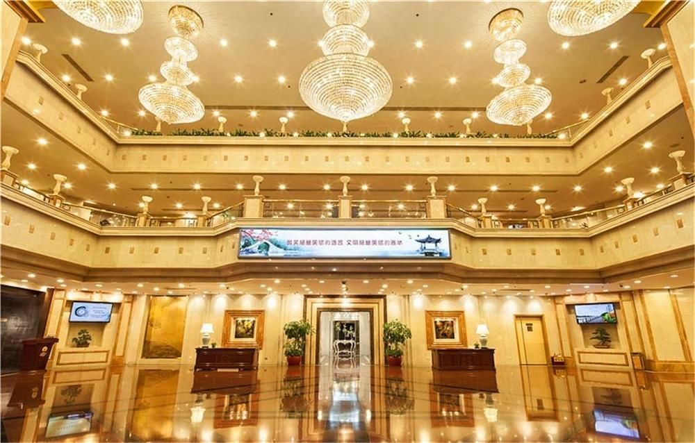 Fuzhou Lakeside Hotel Экстерьер фото